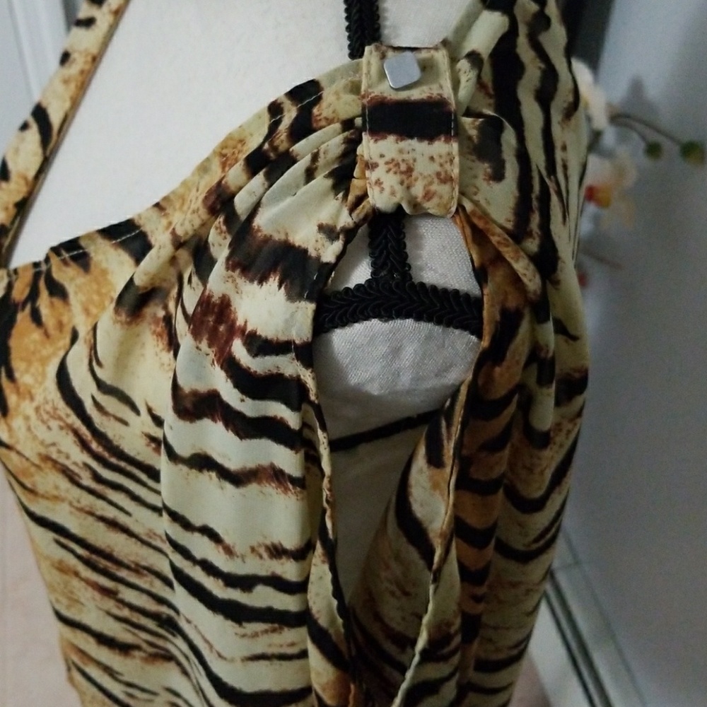 Top - Picture 7 of 7